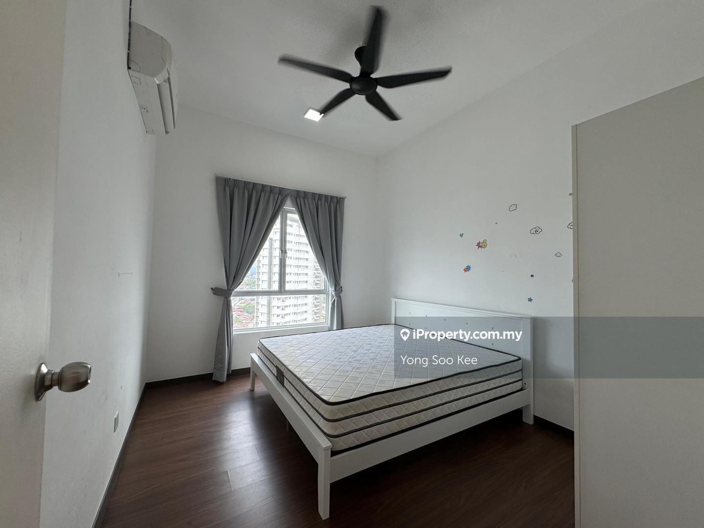 Condominium for Rent in Signature Two by Yong Soo Kee - iProperty.com.my