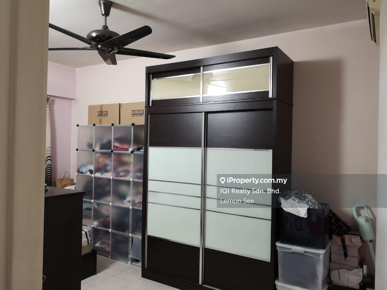 Condominium for Sale in Petaling Indah Condominiums by Lemon See - iProperty.com.my