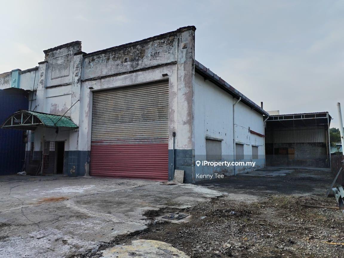 Semi-D Kilang untuk Disewa di Nilai 3, Nilai oleh Kenny Tee - iProperty.com.my