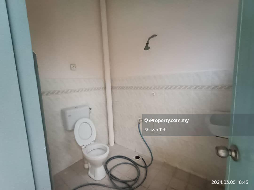 Semi-Detached House for Sale in Bukit Cheng, Cheng by Shawn Teh - iProperty.com.my