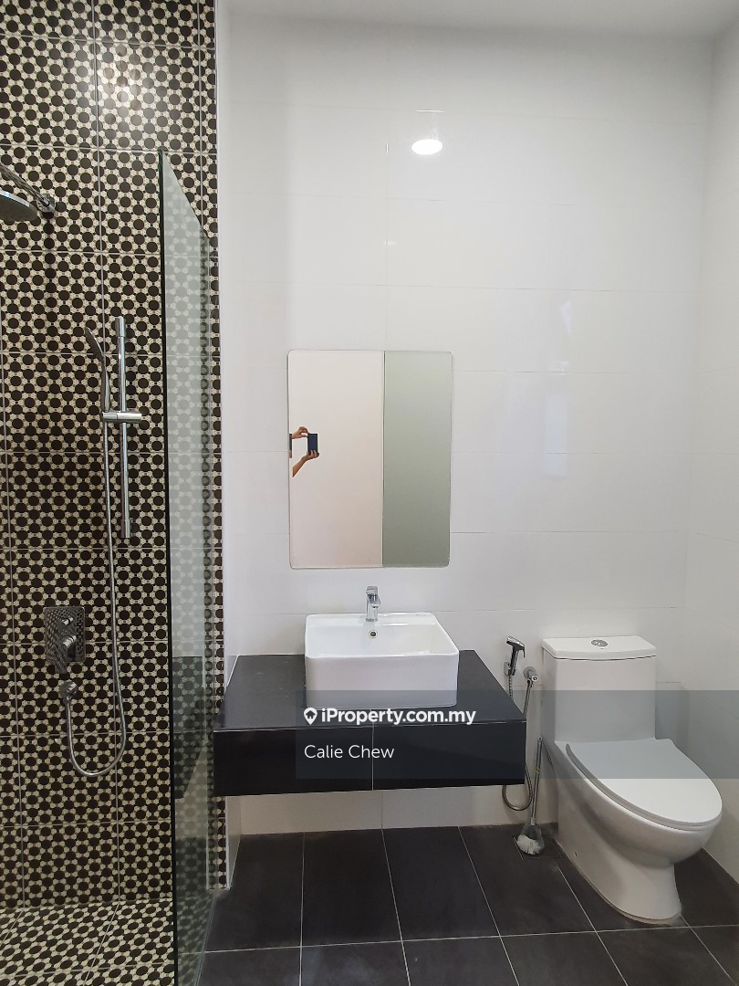 Rumah Berkembar untuk Dijual di Eco Ardence, Setia Alam oleh Calie Chew - iProperty.com.my