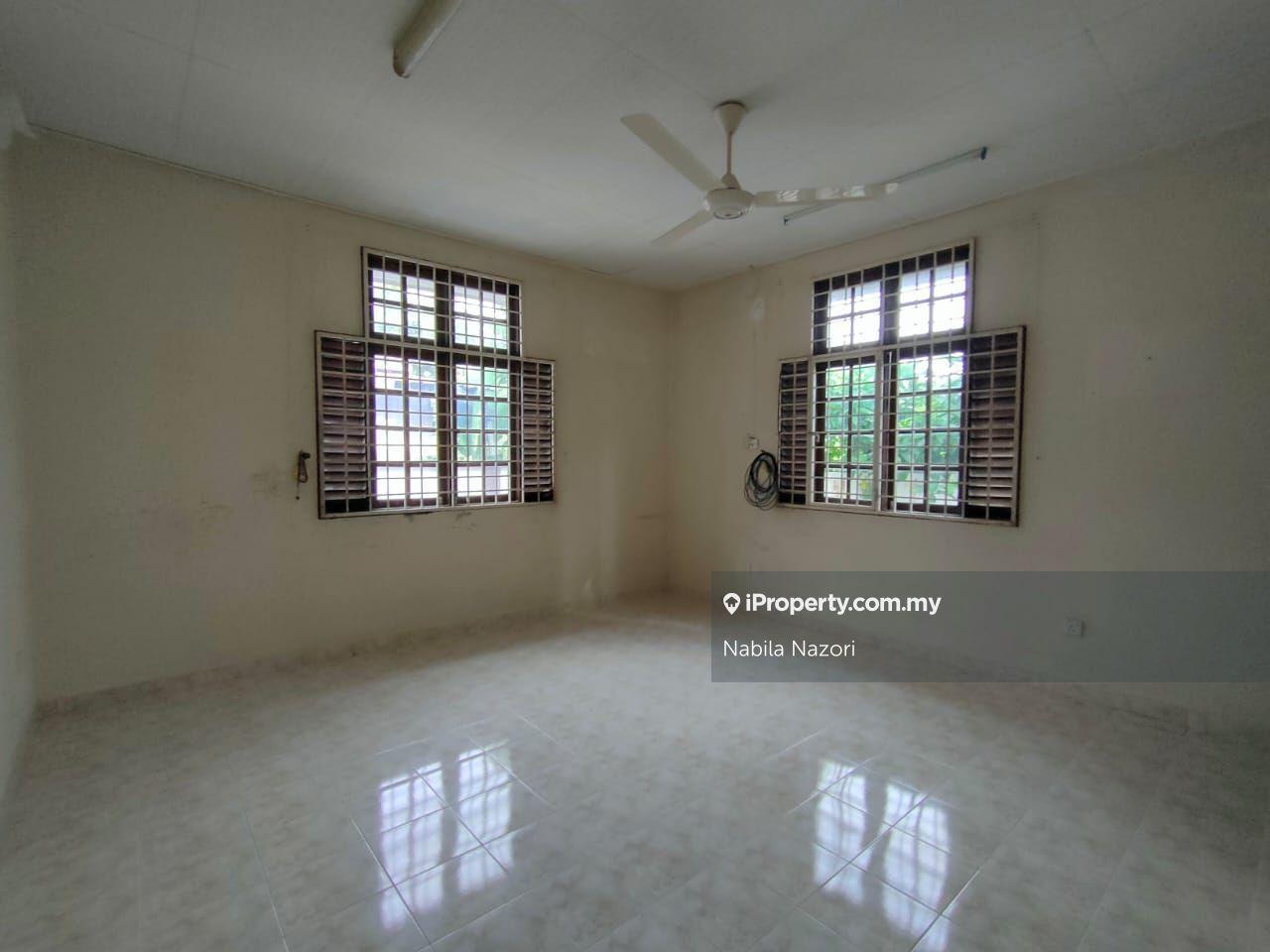 Bungalow House for Sale in Bunut Payung, Kota Bharu by Nabila Nazori - iProperty.com.my