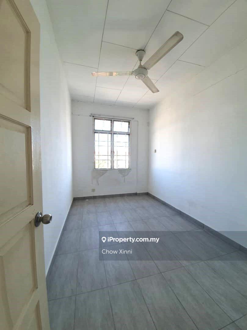 Pangsapuri untuk Dijual di Subang Perdana Goodyear Court 9 oleh Chow Xinni - iProperty.com.my