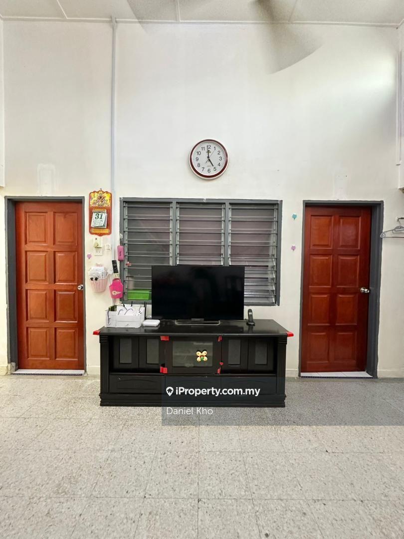 1-storey Terraced House for Sale in Bandar Baru Kuala Selangor, Kuala Selangor by Daniel Kho - iProperty.com.my