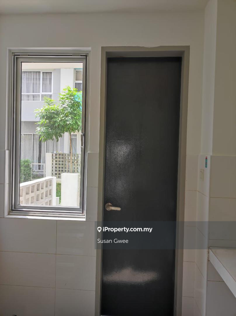 Rumah Berangkai 3 Tingkat untuk Dijual di Bandar Tropicana Aman, Telok Panglima Garang oleh Susan Gwee - iProperty.com.my