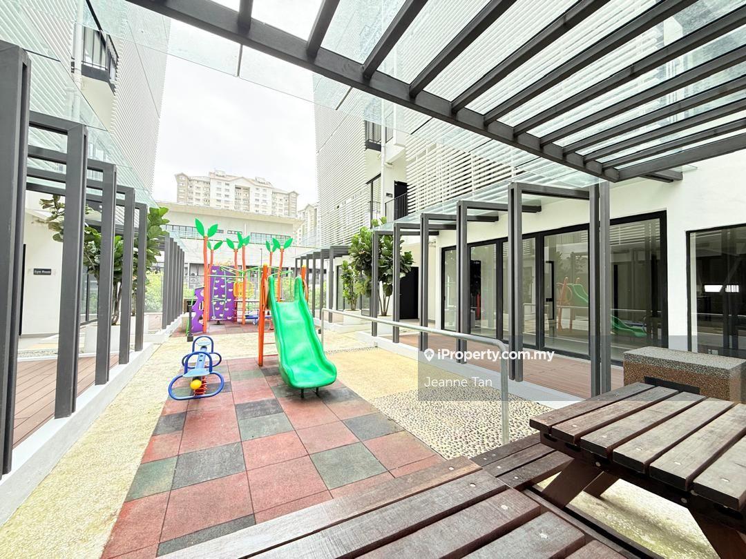 Townhouse for Rent in Kampung Sungai Kayu Ara, Petaling Jaya by Jeanne Tan - iProperty.com.my