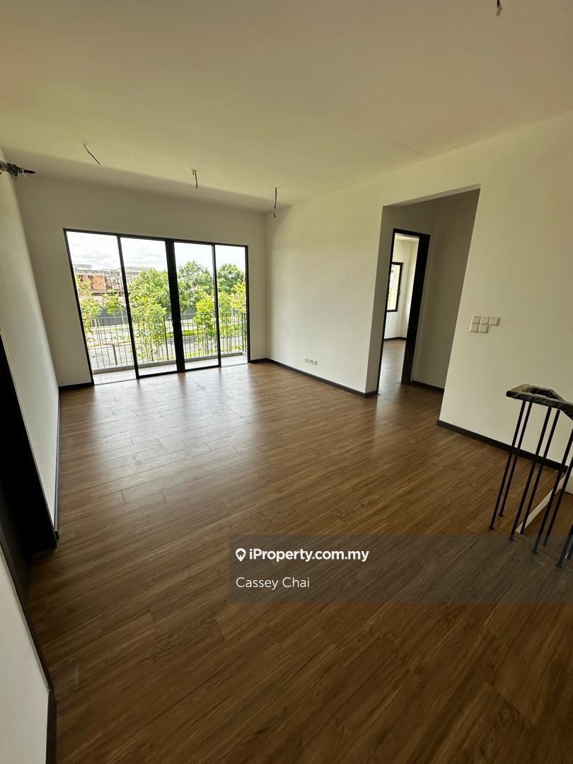 Rumah Teres untuk Dijual di Emelen Residence @ Tropicana Aman Corner (40x80), Shah Alam oleh Cassey Chai - iProperty.com.my