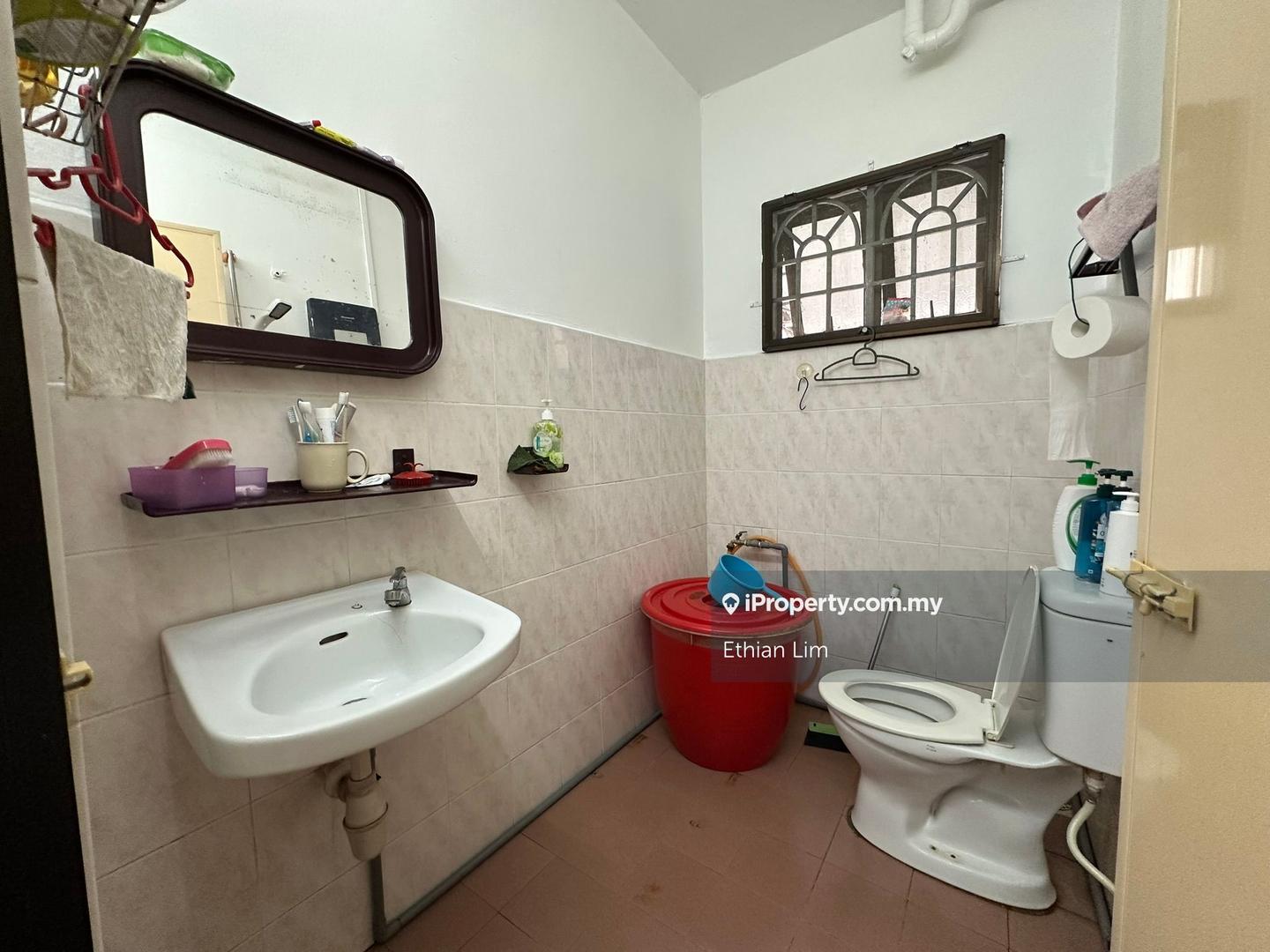 Rumah Pangsa untuk Dijual di Taman Sungai Besi oleh Ethian Lim - iProperty.com.my