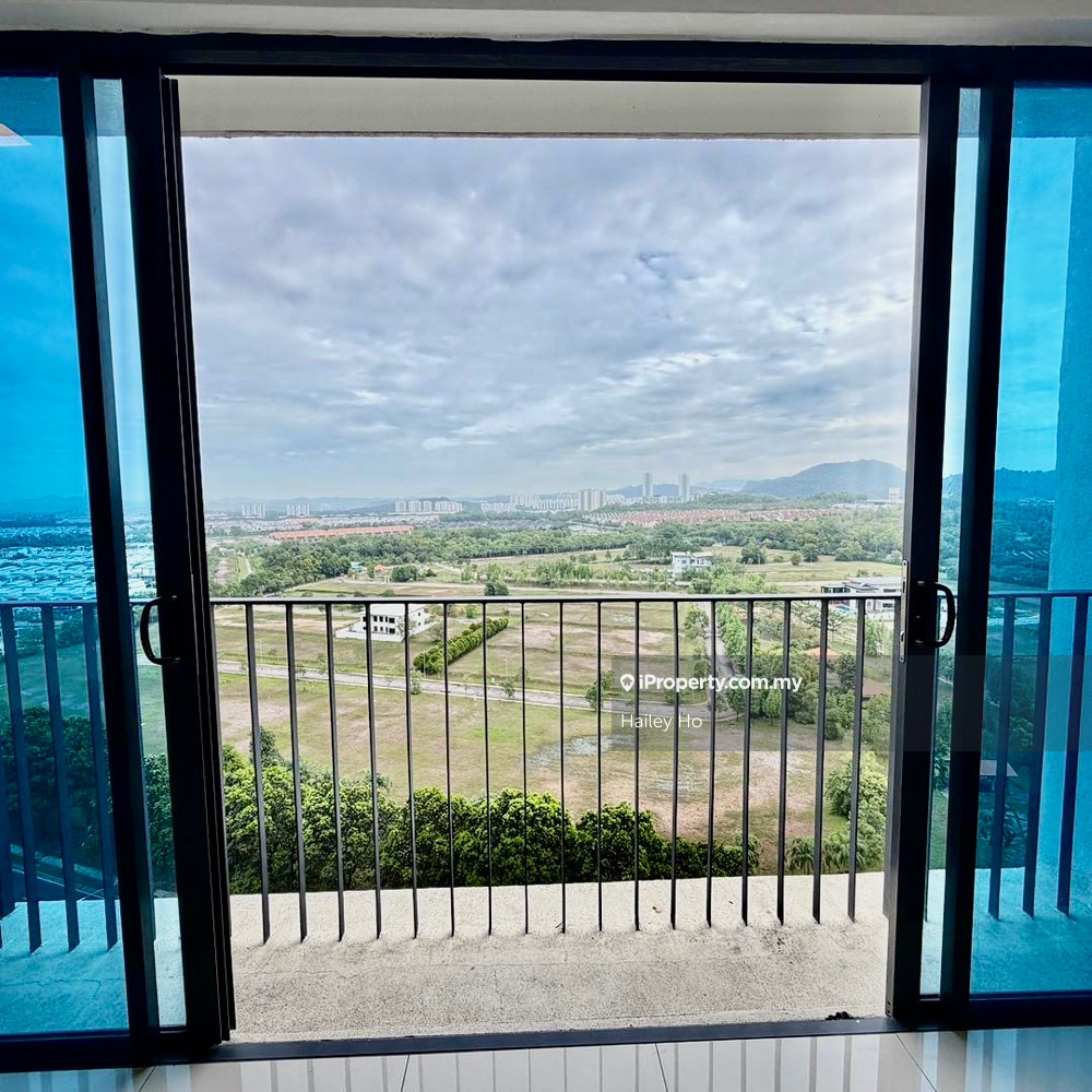 Service Residence for Rent in Trefoil by Hailey Ho - iProperty.com.my