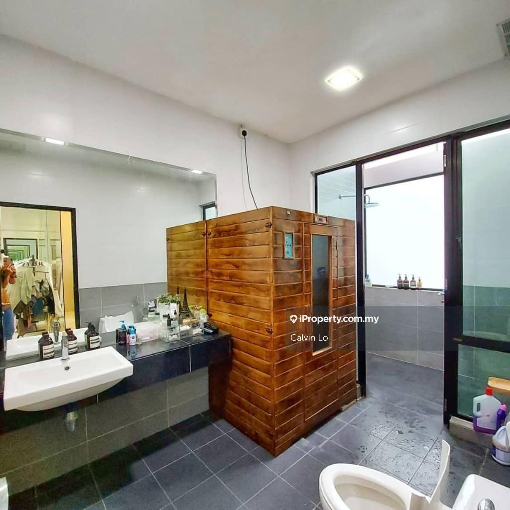 Rumah Berangkai 3 Tingkat untuk Dijual di Kinrara Residence, Puchong oleh Calvin Lo - iProperty.com.my