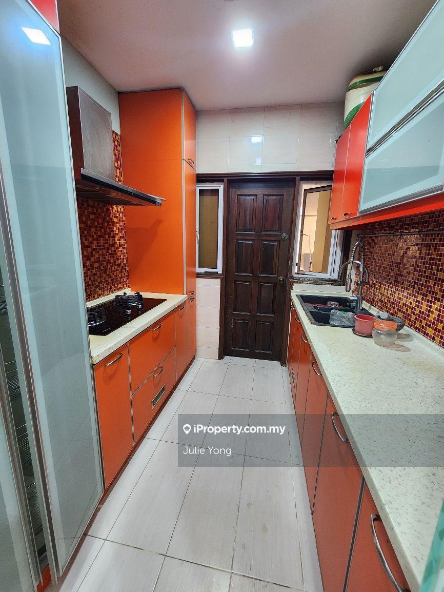 Kondominium untuk Dijual di Laman Suria oleh Julie Yong - iProperty.com.my