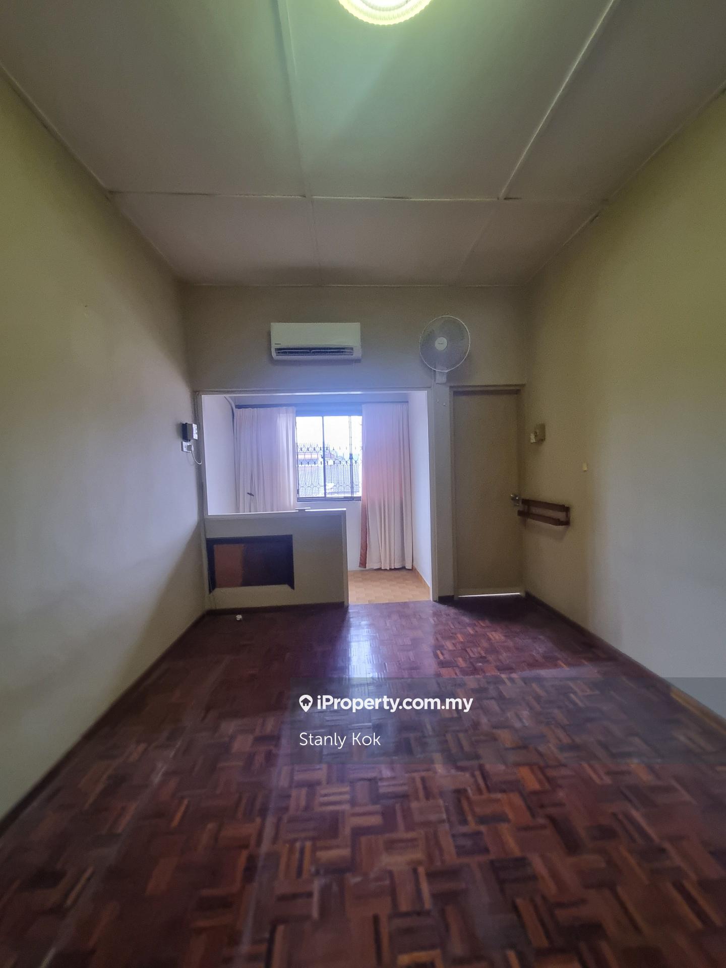 2-storey Terraced House for Sale in Taman Rapat Indah, Ipoh by Stanly Kok - iProperty.com.my