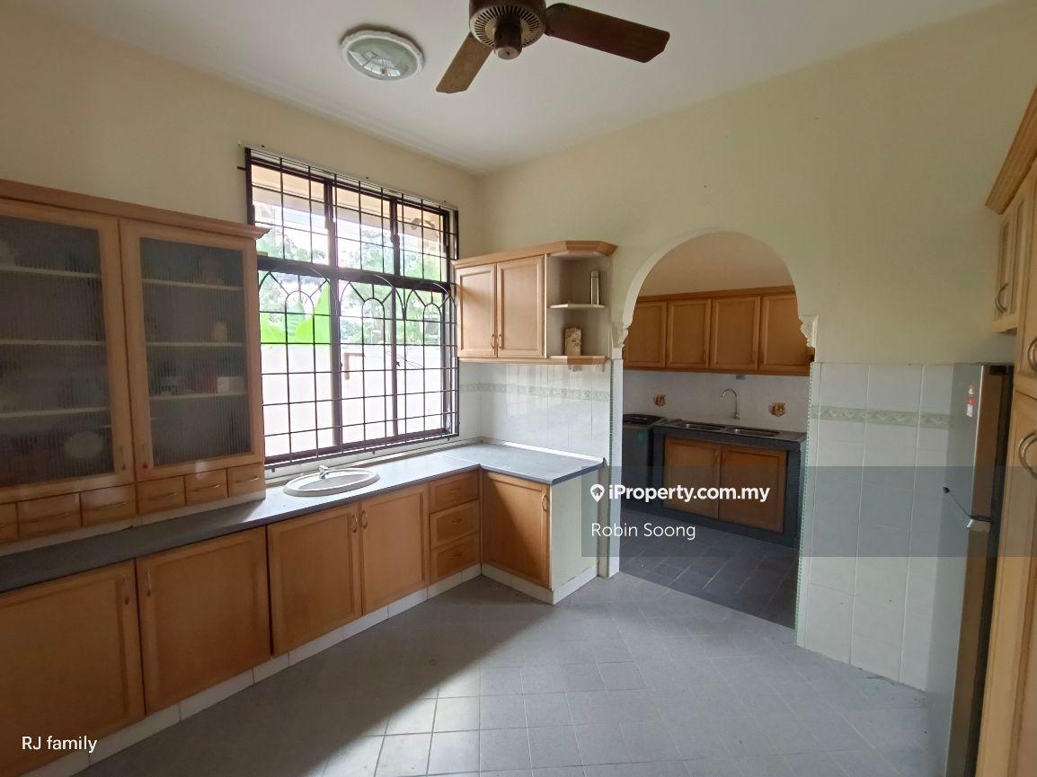 Rumah Berkembar untuk Dijual di Bukit Beruang, Bukit Baru oleh Robin Soong - iProperty.com.my