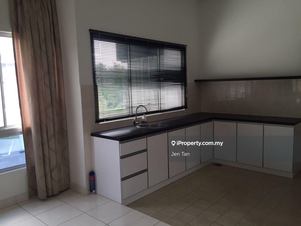 Townhouse for Sale in Kota Kemuning, Shah Alam by Jen Tan - iProperty.com.my