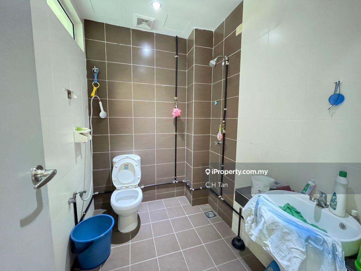 3-storey Terraced House for Sale in New Green Park, Rawang by C.H Tan - iProperty.com.my