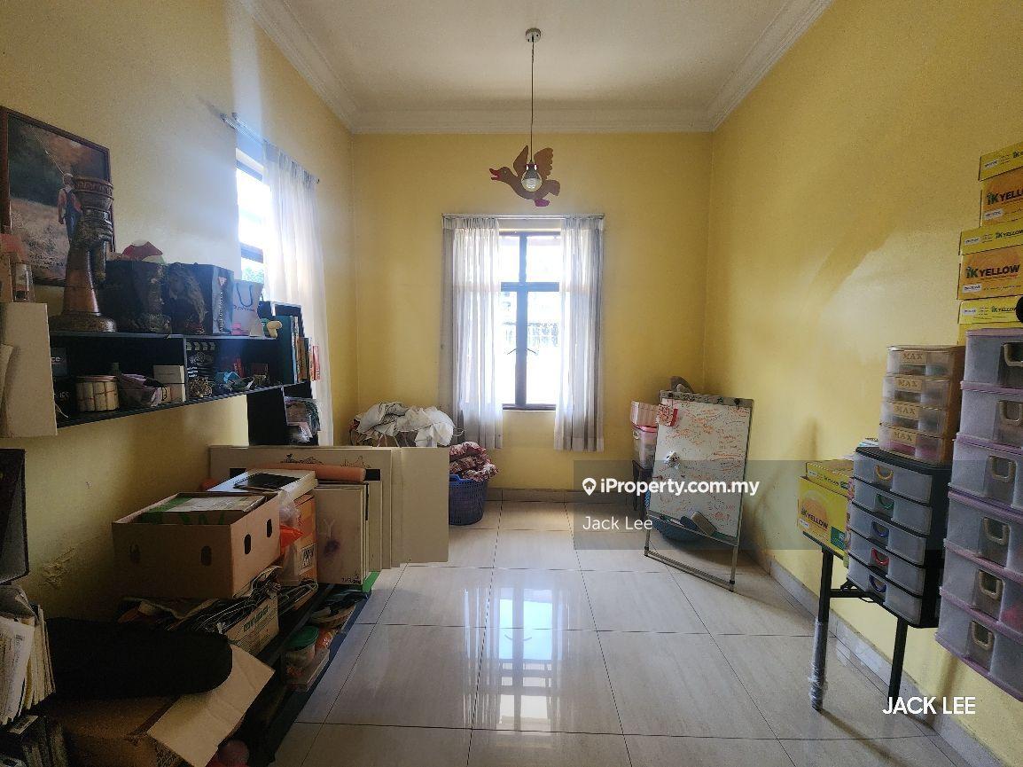 Bungalow House for Sale in Aman Suria, Petaling Jaya by Jack Lee - iProperty.com.my