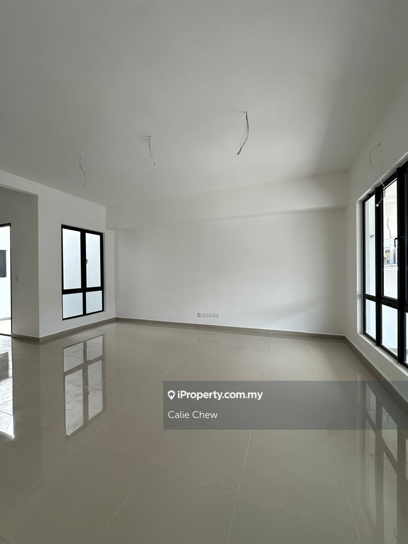 Rumah Berangkai 2 Tingkat untuk Dijual di Setia Indah, Setia Alam oleh Calie Chew - iProperty.com.my