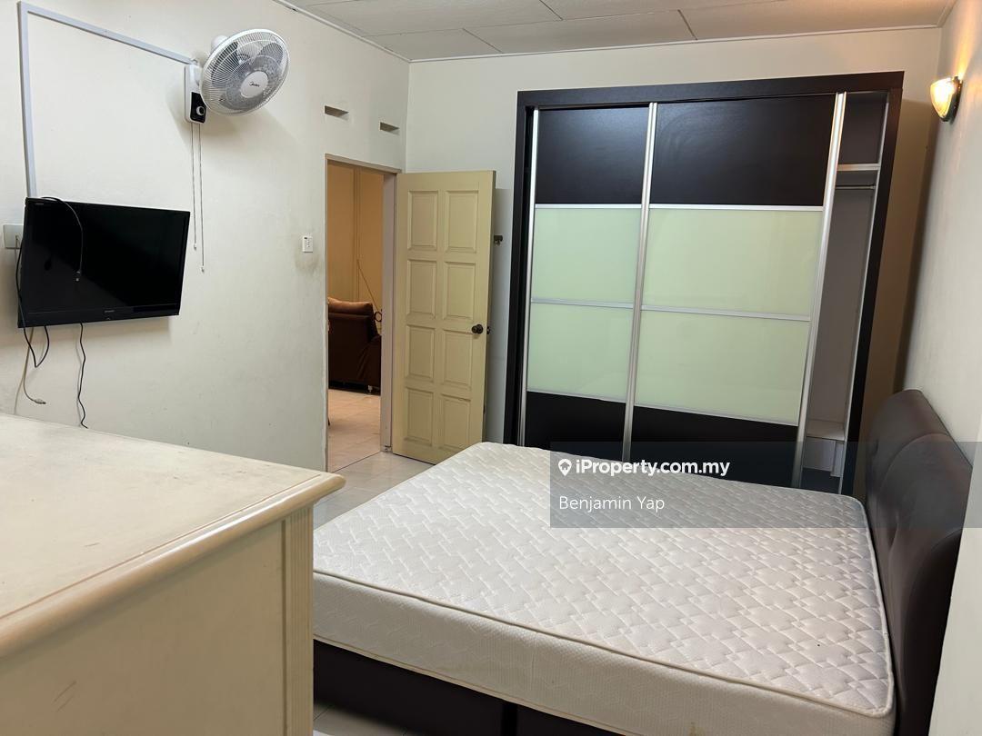 Rumah Berangkai 1 Tingkat untuk Disewa di Bukit Beruang, Bukit Baru oleh Benjamin Yap - iProperty.com.my
