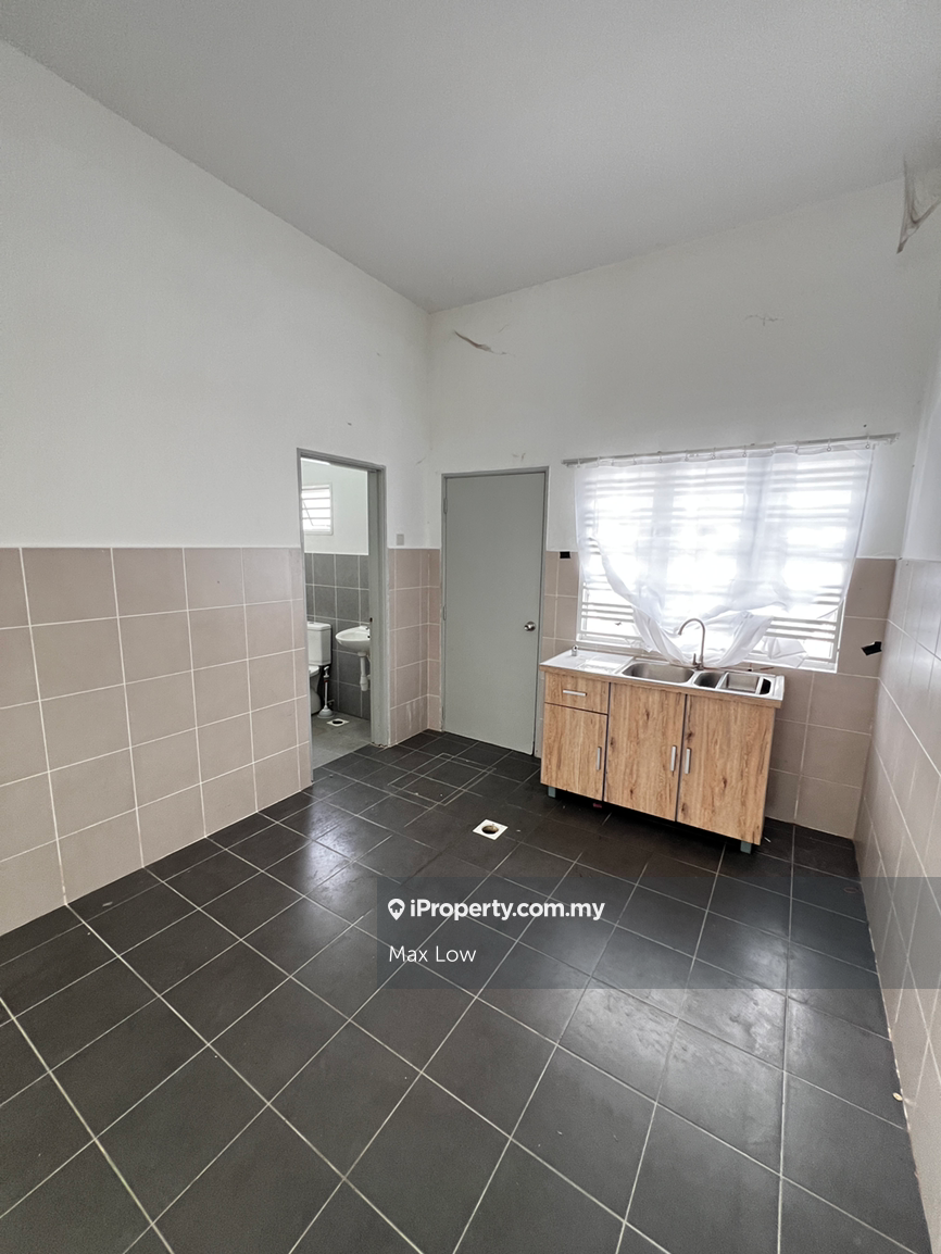 Rumah Berangkai 2 Tingkat untuk Dijual di Suria Warisan, Kota Warisan, KLIA, Sepang, Sepang oleh Max Low - iProperty.com.my