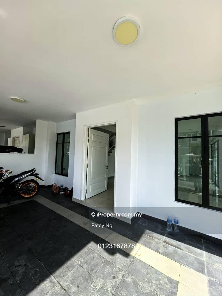 Rumah Berangkai 2 Tingkat untuk Dijual di Eco Majestic, Semenyih oleh Patcy Ng - iProperty.com.my