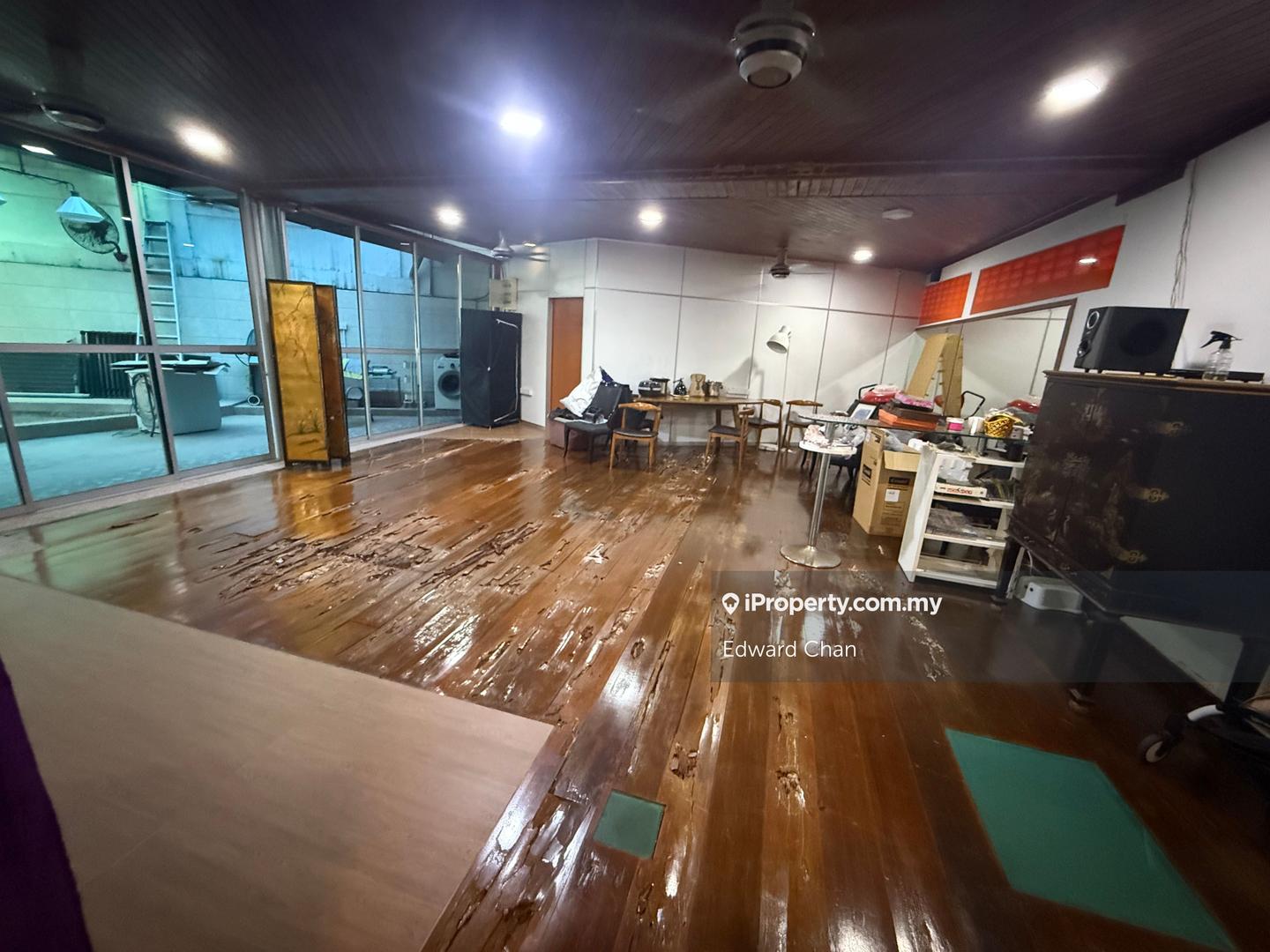 Semi-Detached House for Sale in Taman Makmur, Bandar Sungai Long by Edward Chan - iProperty.com.my