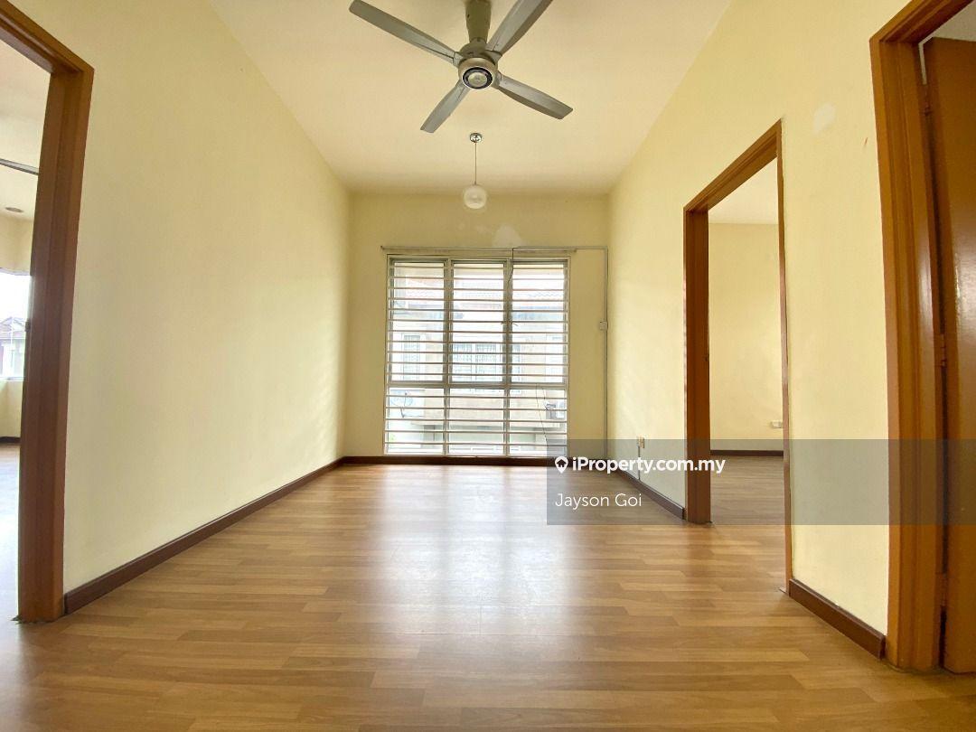 Rumah Berkembar untuk Dijual di Taman Anggun, Rawang oleh Jayson Goi - iProperty.com.my