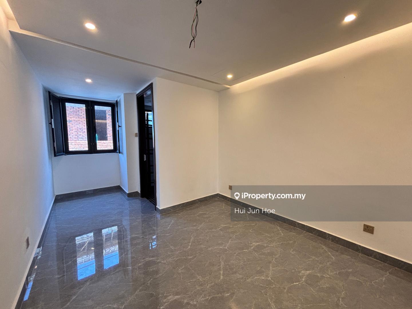 Semi-Detached House for Sale in Likas, Kota Kinabalu by Hui Jun Hoe - iProperty.com.my