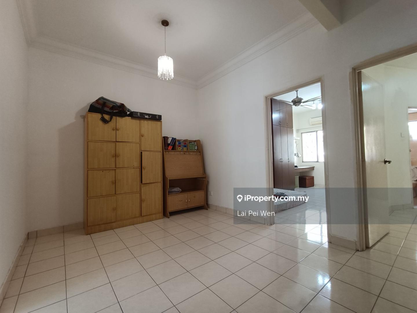 Rumah Berangkai 3 Tingkat untuk Dijual di Taman Megah, Taman Petaling, Kepong Baru, Kepong oleh Lai Pei Wen - iProperty.com.my