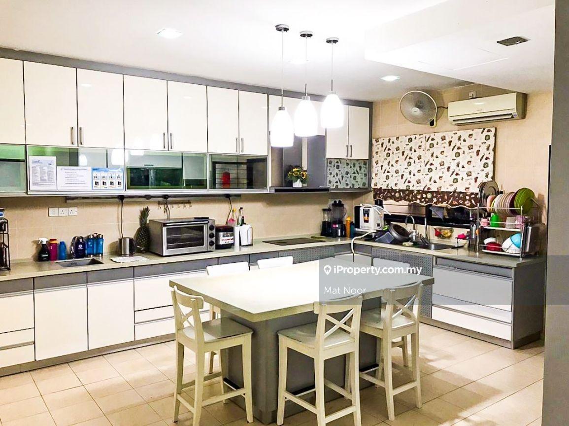 Rumah Berangkai 2 Tingkat untuk Dijual di Bukit Jelutong, Shah Alam oleh Mat Noor - iProperty.com.my