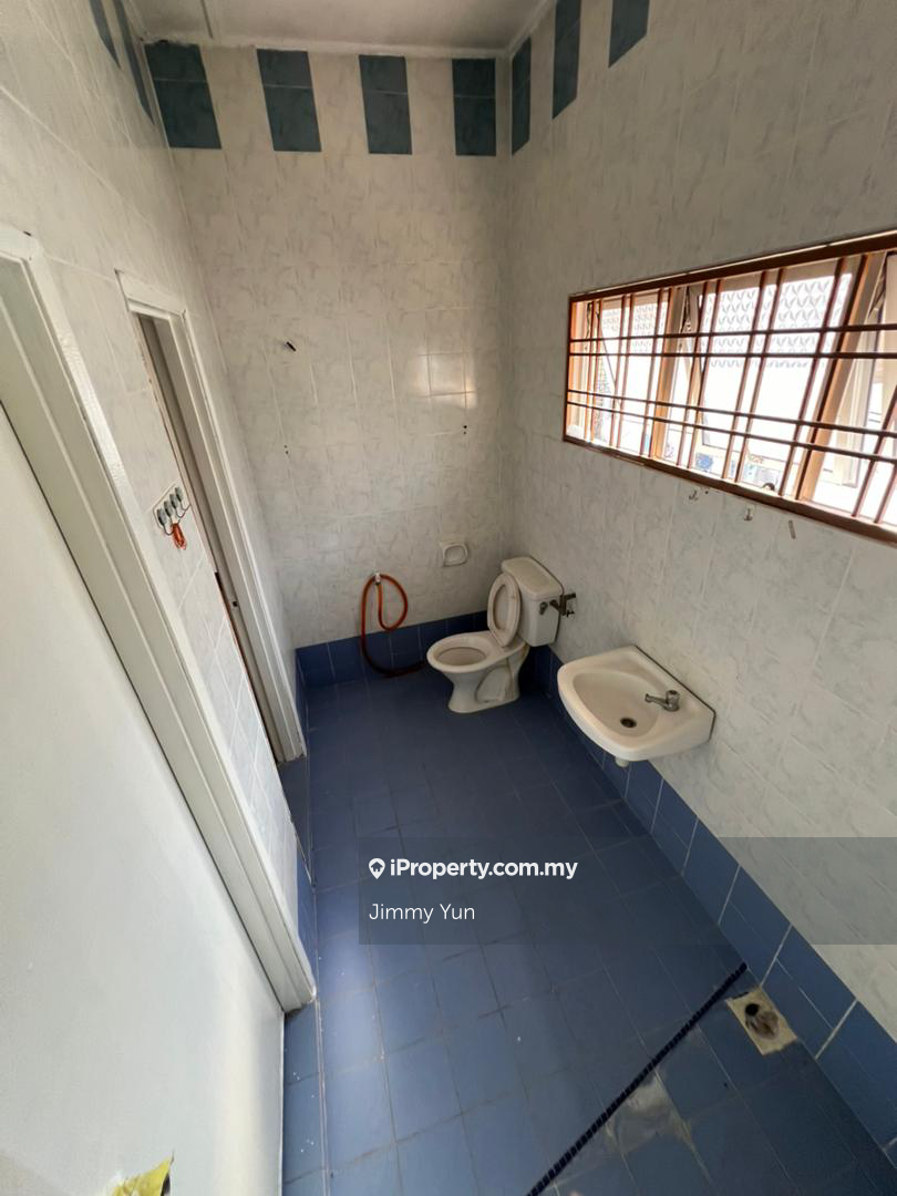 Rumah Berangkai 2.5 Tingkat untuk Dijual di BANDAR PUCHONG JAYA, Puchong oleh Jimmy Yun - iProperty.com.my