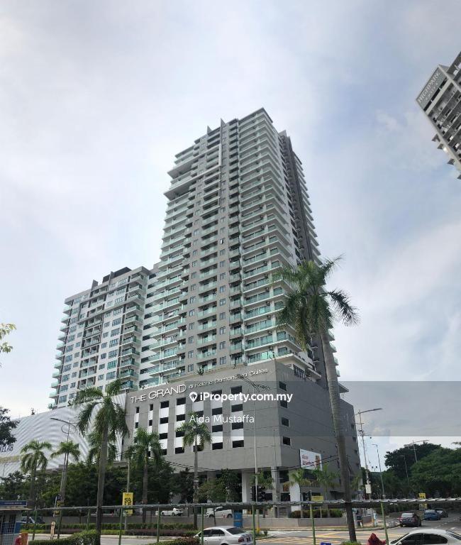 Service Residence for Sale in The Grand @ Kelana Damansara Suite by Aida Mustaffa - iProperty.com.my