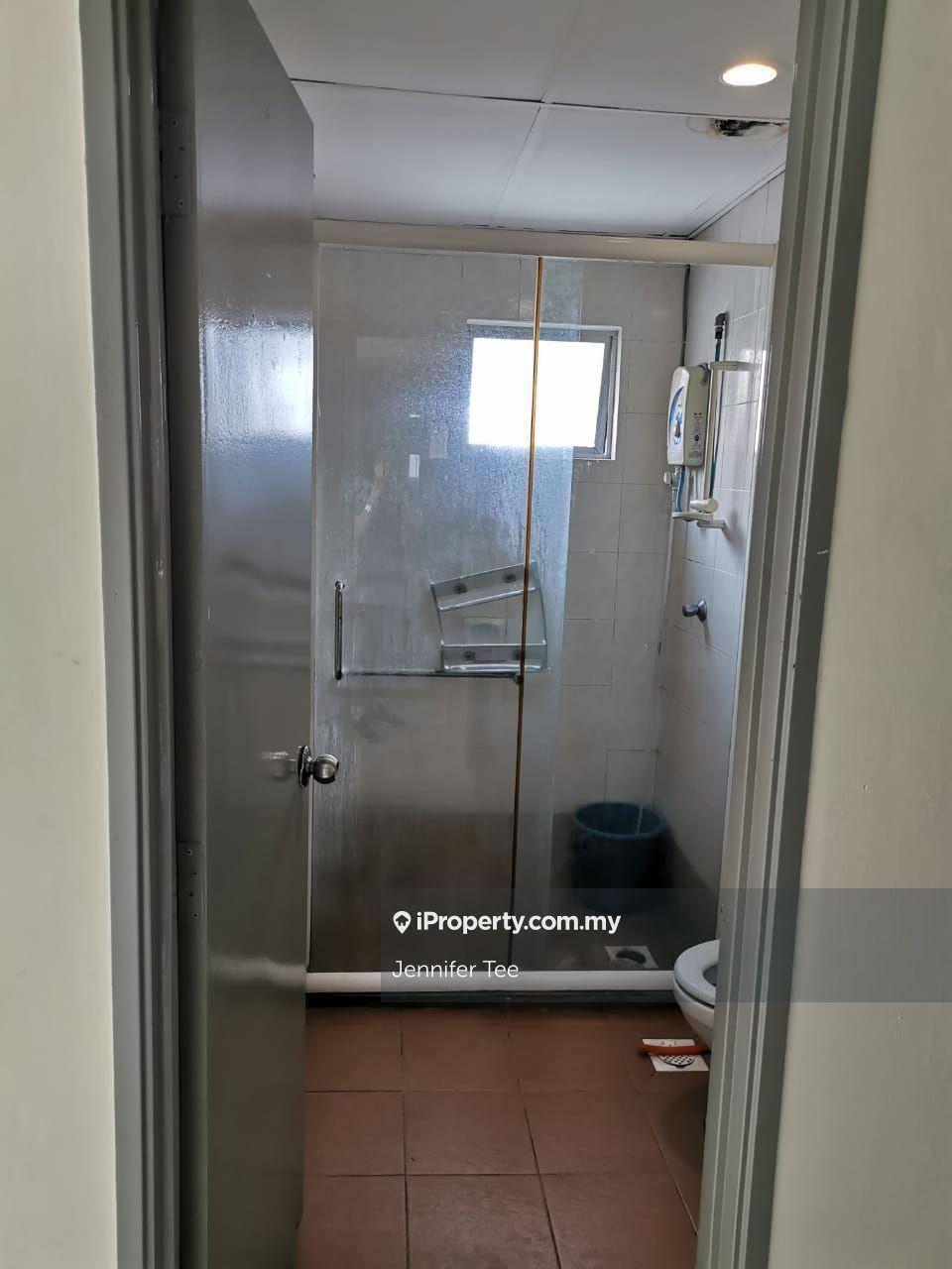 Service Residence for Sale in Casa Subang by Jennifer Tee - iProperty.com.my