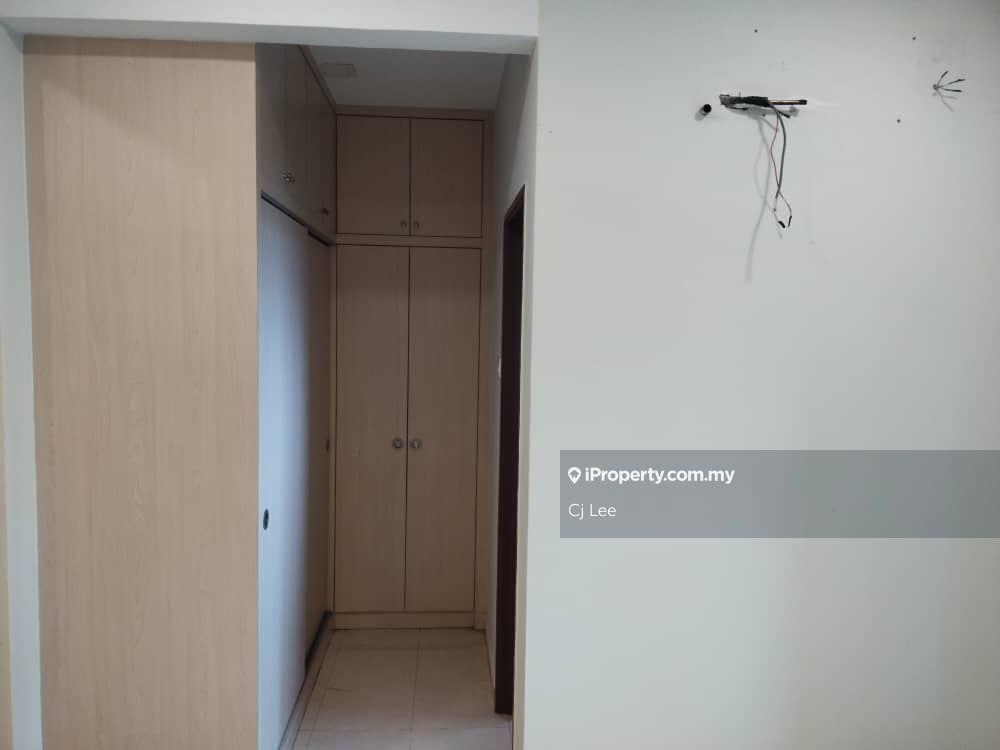 Semi-Detached House for Sale in Taman Lestari Putra, Seri Kembangan by Cj Lee - iProperty.com.my