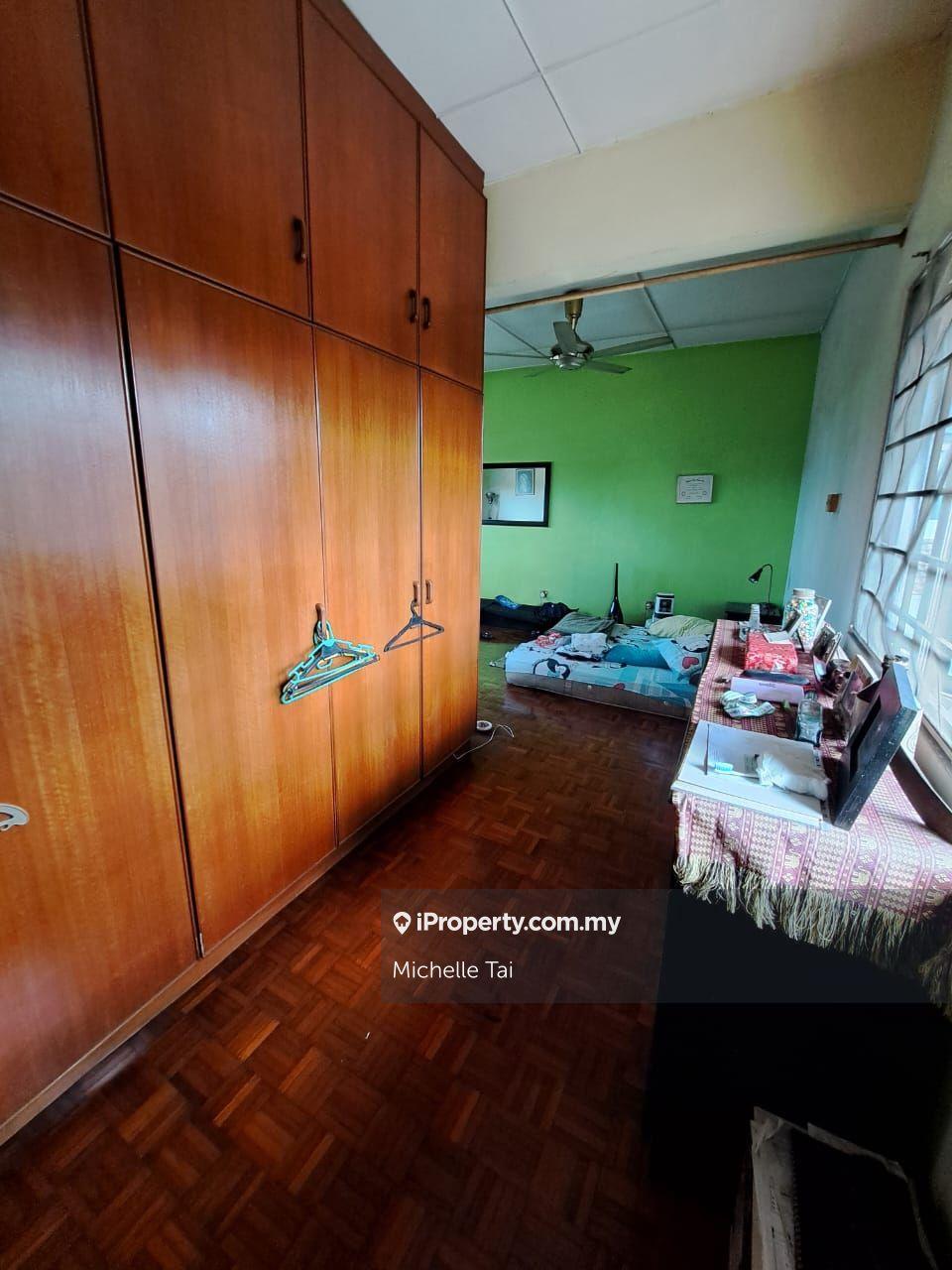Semi-Detached House for Sale in Kampung Tunku, Petaling Jaya by Michelle Tai - iProperty.com.my