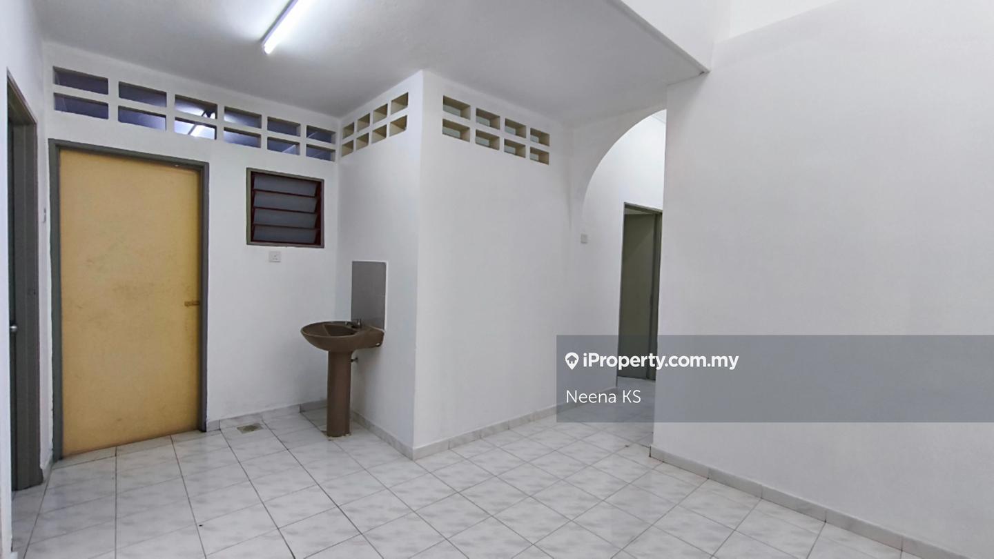 1.5-storey Terraced House for Sale in Bangsar, Kuala Lumpur by Neena KS - iProperty.com.my