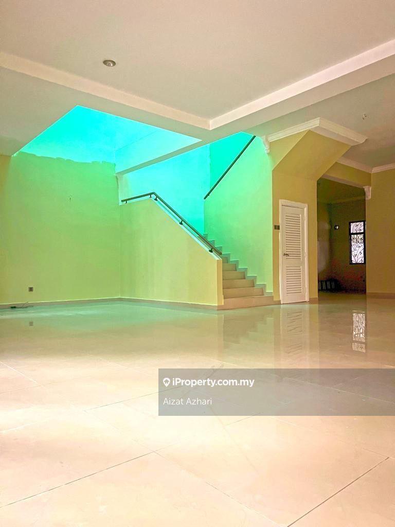 Rumah Berkembar untuk Dijual di Taman Melawati, Ulu Kelang oleh Aizat Azhari - iProperty.com.my