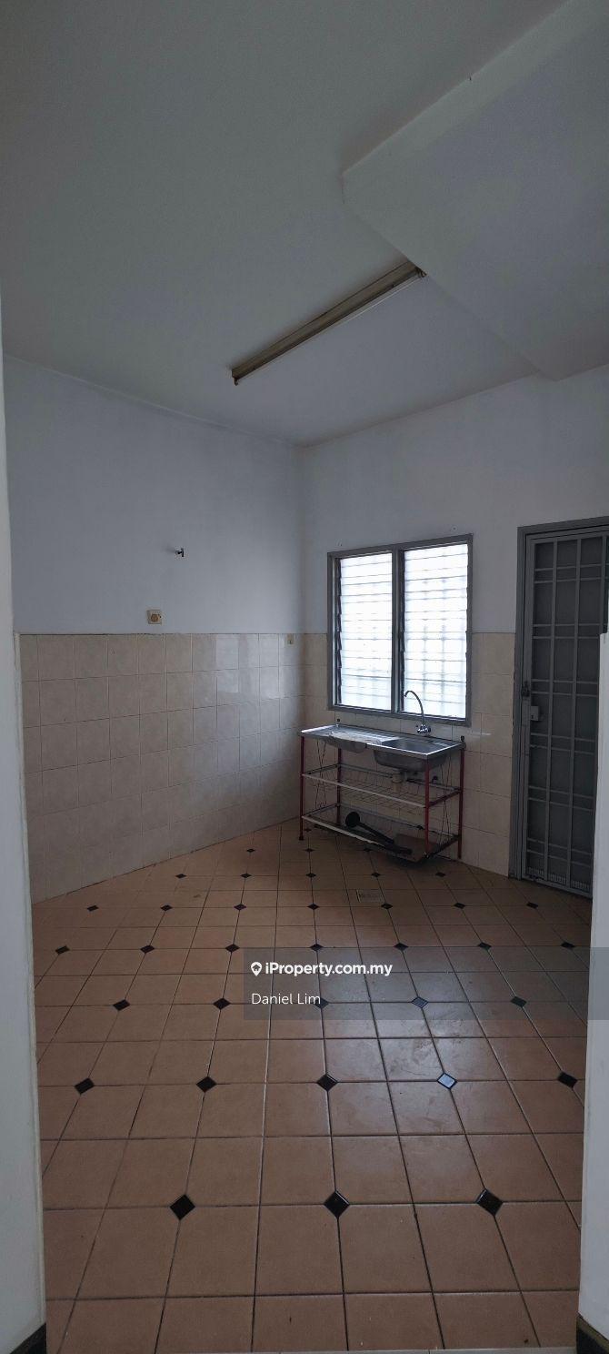 Rumah Berangkai 2 Tingkat untuk Dijual di Shah Alam, Selangor oleh Daniel Lim - iProperty.com.my