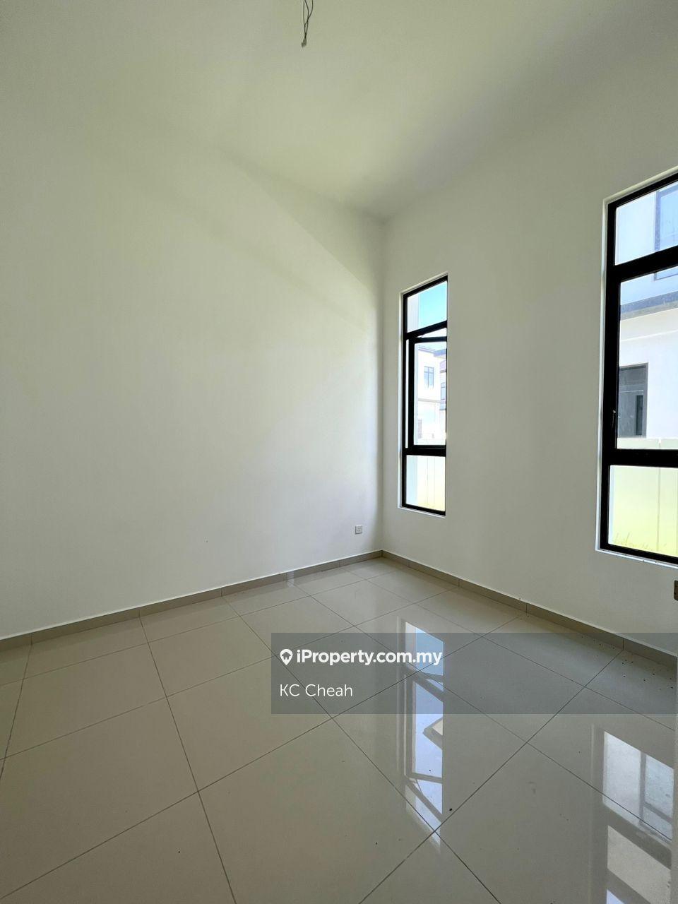 Banglo untuk Disewa di CORNER BUNGALOW at NORTON GARDEN, Puncak Alam oleh KC Cheah - iProperty.com.my