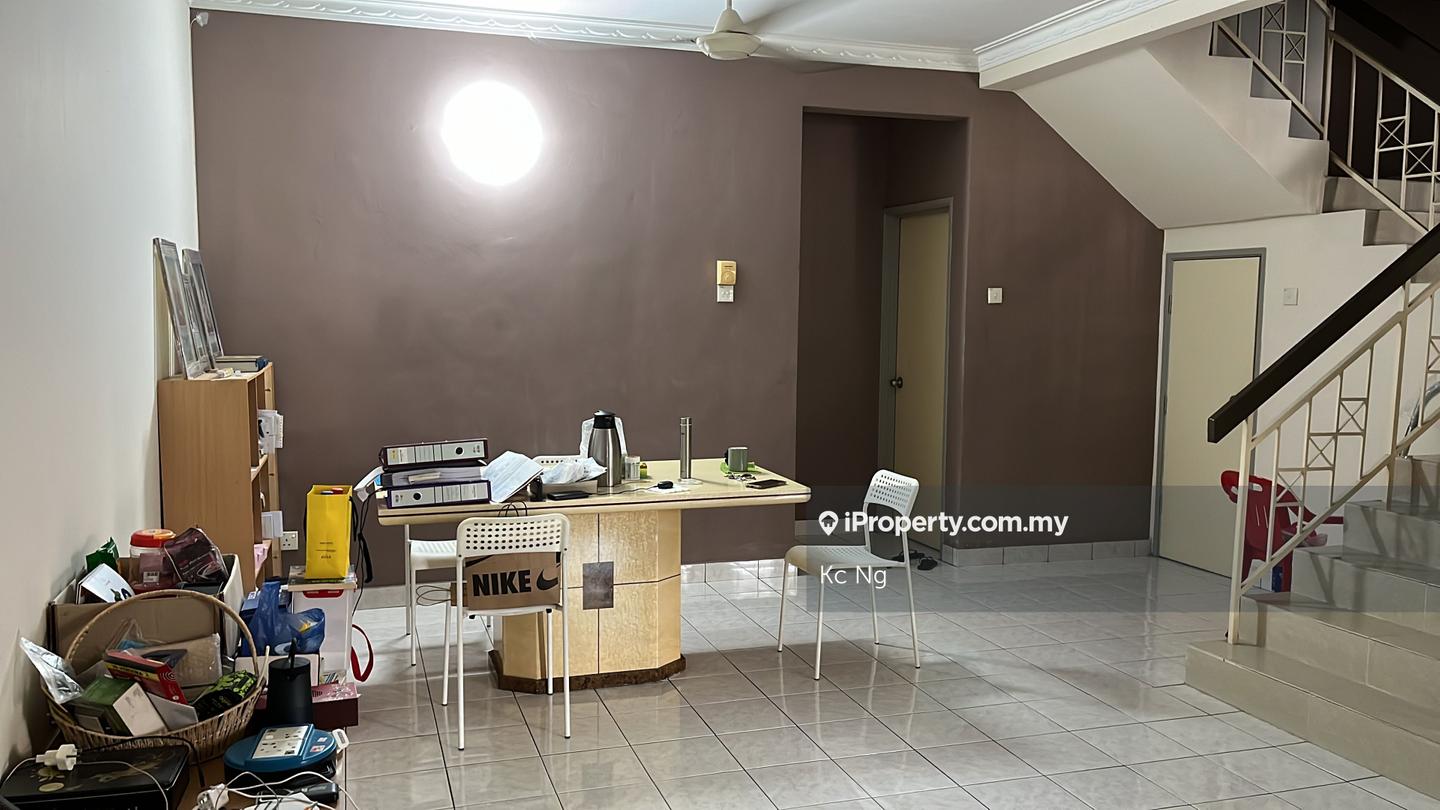 Rumah Berangkai 2 Tingkat untuk Disewa di Puchong Utama, Puchong oleh Kc Ng - iProperty.com.my