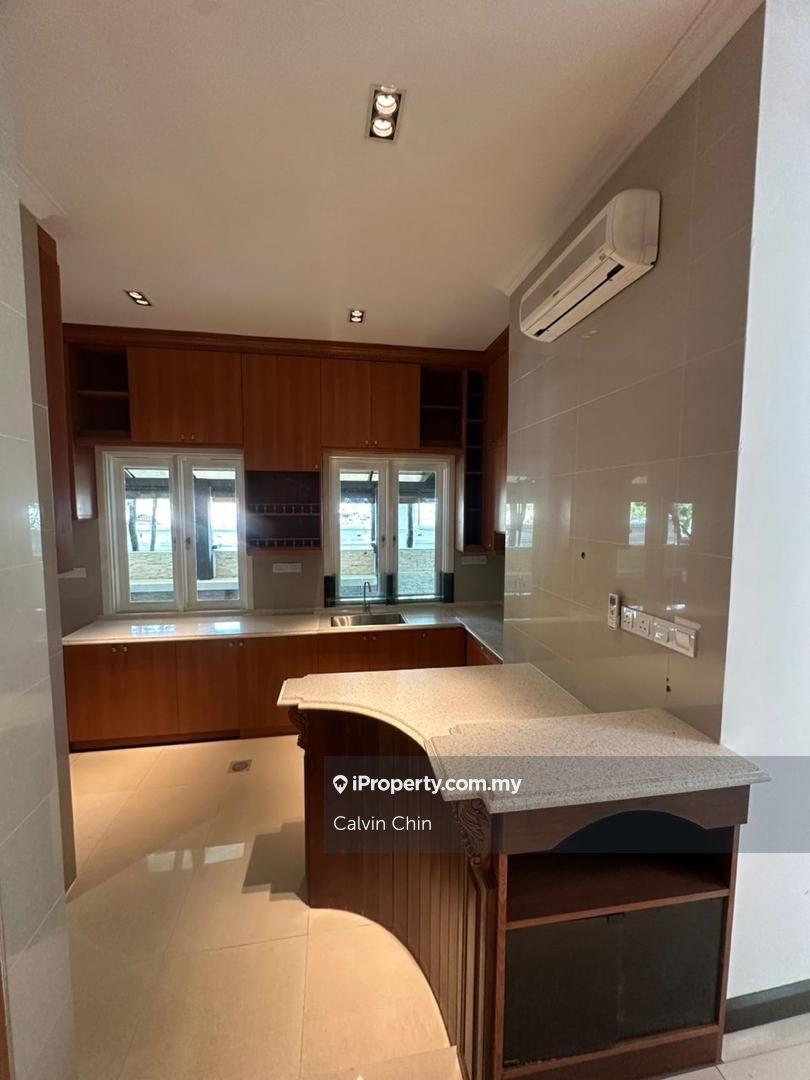 Bungalow House for Sale in Taman Beverly Height, Ulu Kelang by Calvin Chin - iProperty.com.my