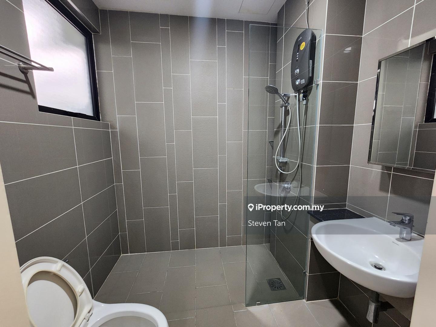 Rumah Berangkai 3 Tingkat untuk Dijual di 16 Sierra, Puchong oleh Steven Tan - iProperty.com.my