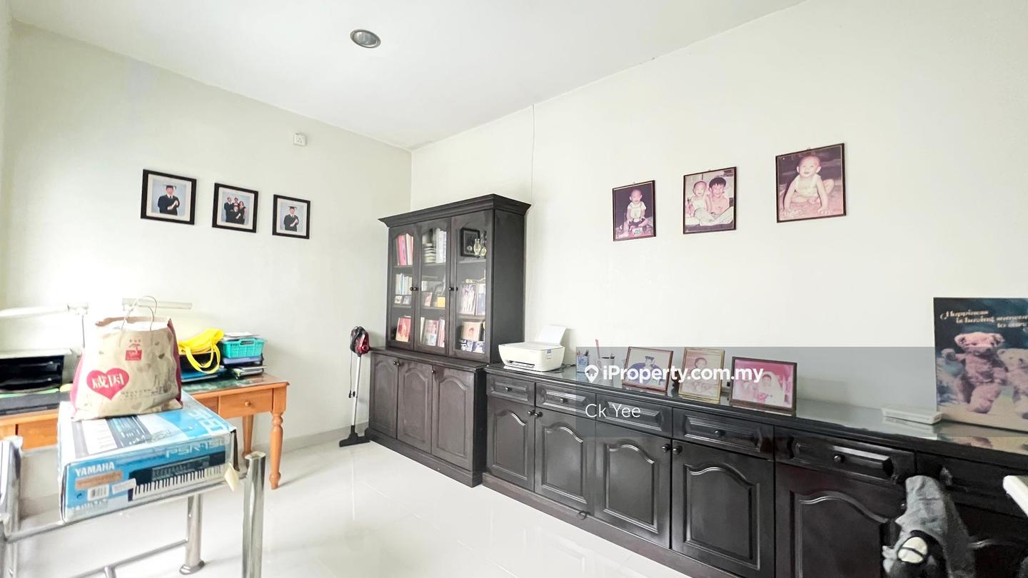 3-storey Terraced House for Sale in Jalil Sutera, Bukit Jalil by Ck Yee - iProperty.com.my