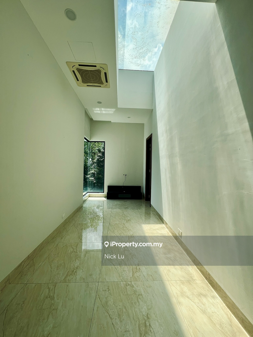 Bungalow House for Sale in Country Heights Damansara, Kuala Lumpur by Nick Lu - iProperty.com.my
