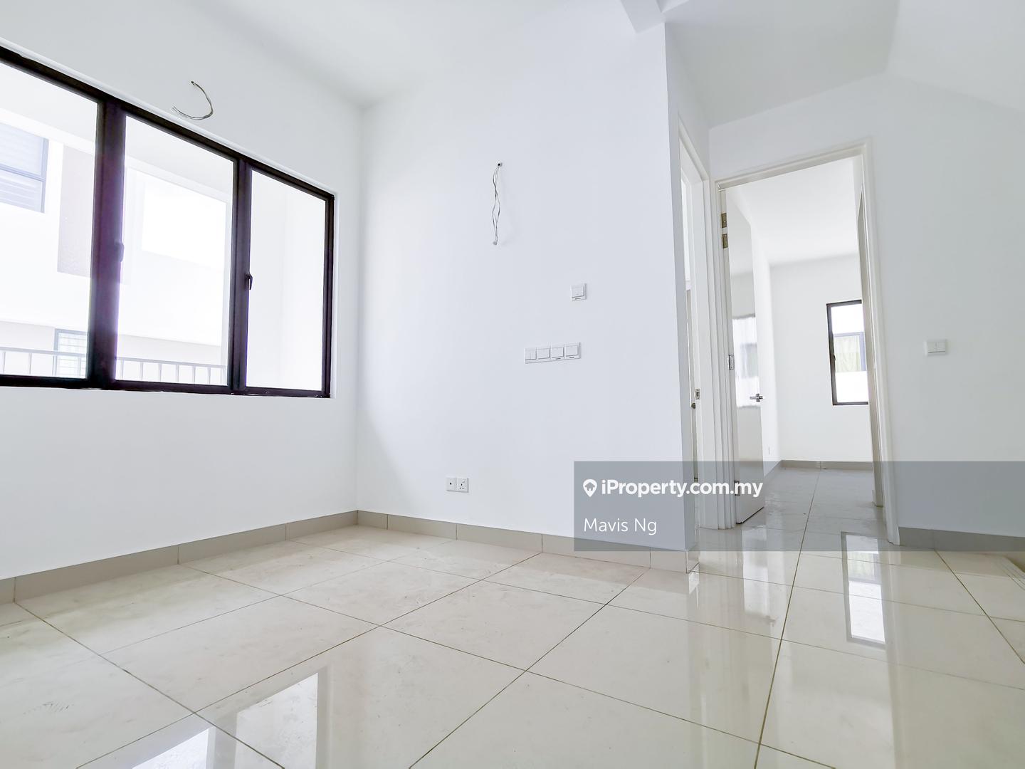 Rumah Berkembar untuk Dijual di Setia utama 1 Semi D by water Elmeri, Setia Alam oleh Mavis Ng - iProperty.com.my
