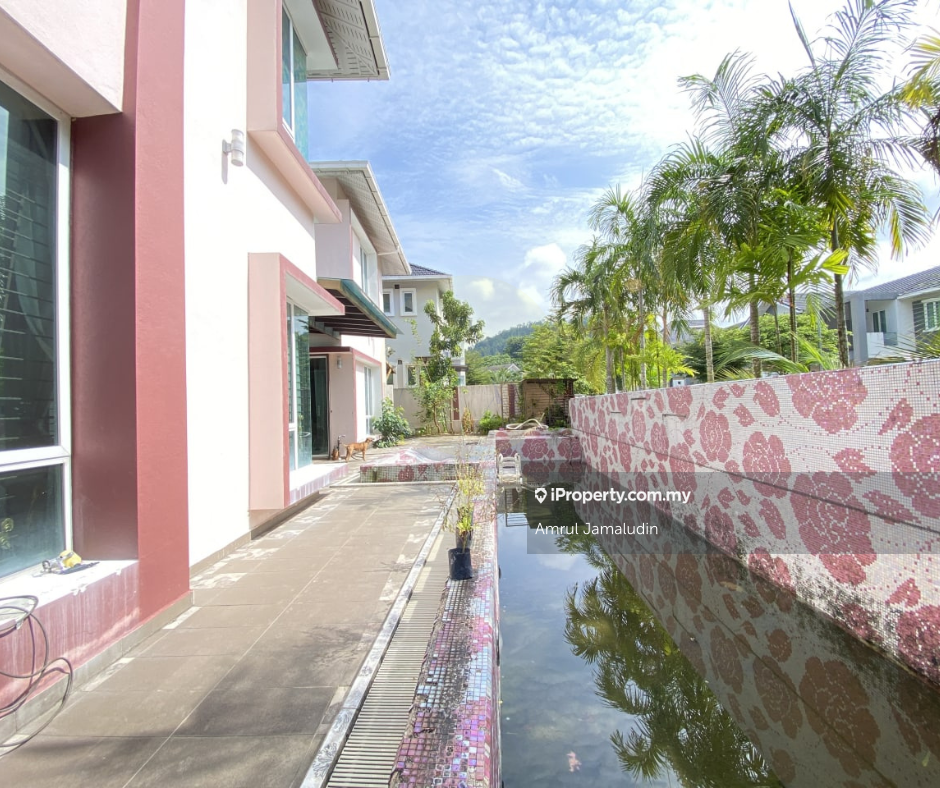 Bungalow House for Sale in Taman Ukay Seraya, Ampang by Amrul Jamaludin - iProperty.com.my