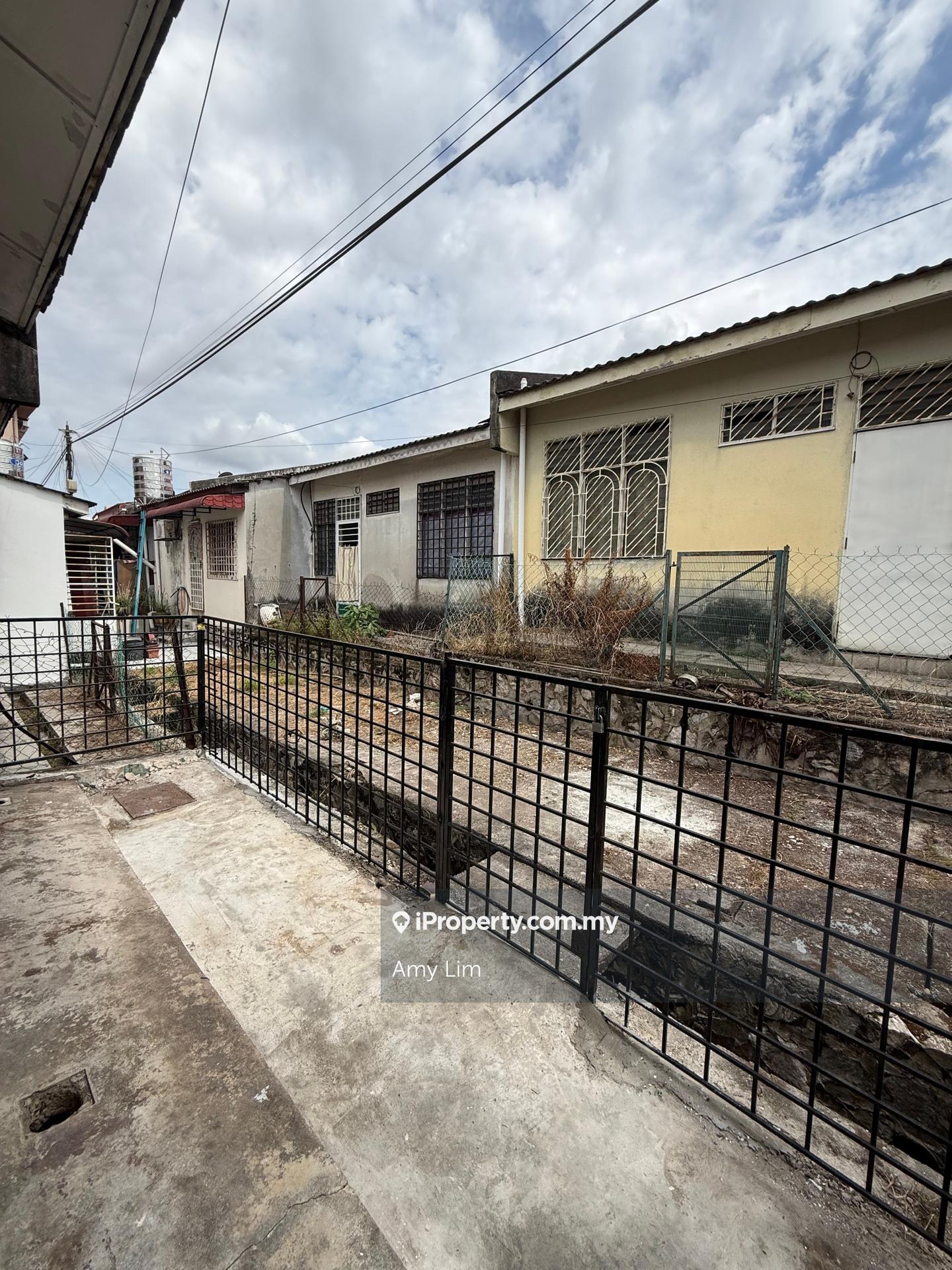 Rumah Berangkai 1 Tingkat untuk Dijual di Taman Alam Megah, Shah Alam oleh Amy Lim - iProperty.com.my