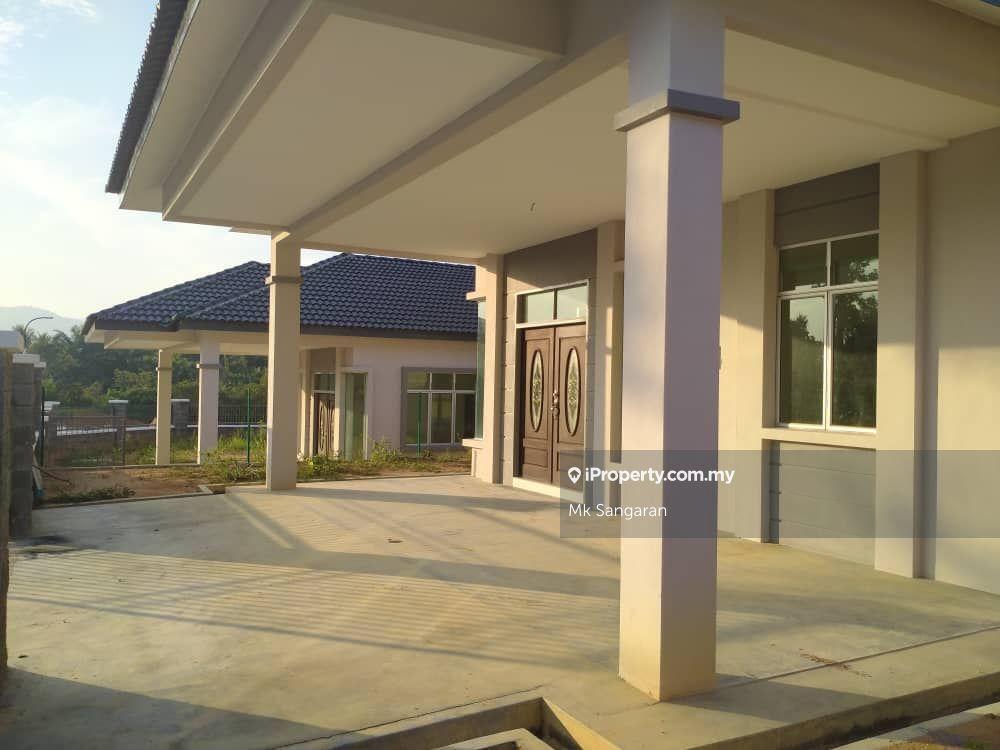 Banglo untuk Dijual di Rumah Banglo Setingkat (Type-A) di Sik, Sik oleh Mk Sangaran - iProperty.com.my