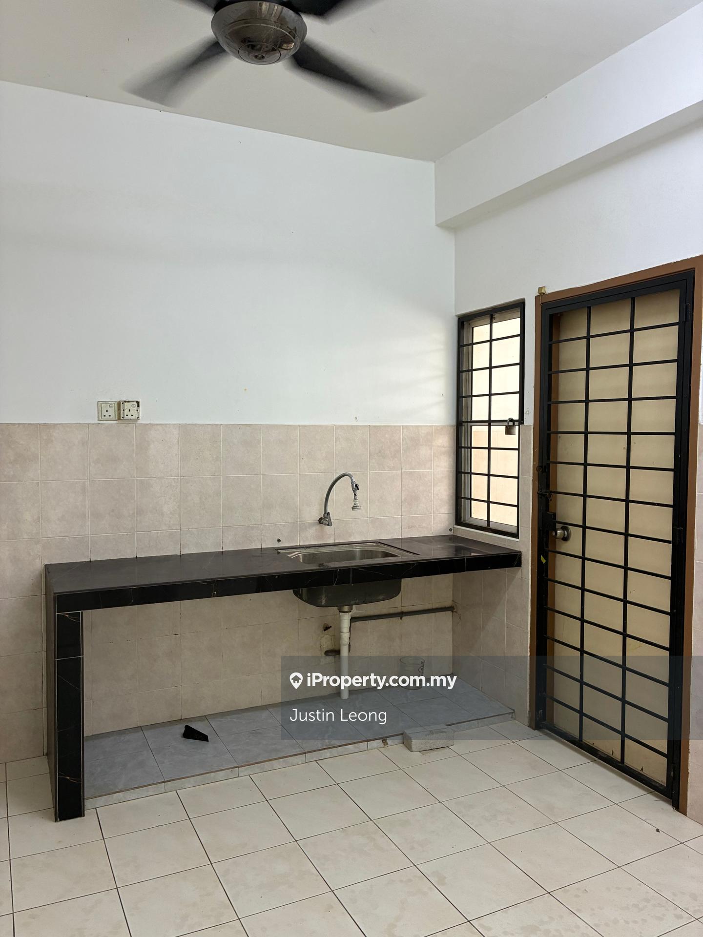 Rumah Berangkai 3 Tingkat untuk Dijual di Taman Suria Setapak, Setapak oleh Justin Leong - iProperty.com.my