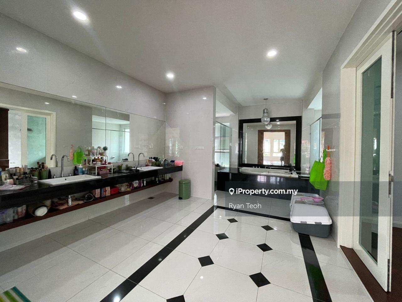Rumah Berkembar untuk Dijual di The Rafflesia, Damansara Perdana oleh Ryan Teoh - iProperty.com.my