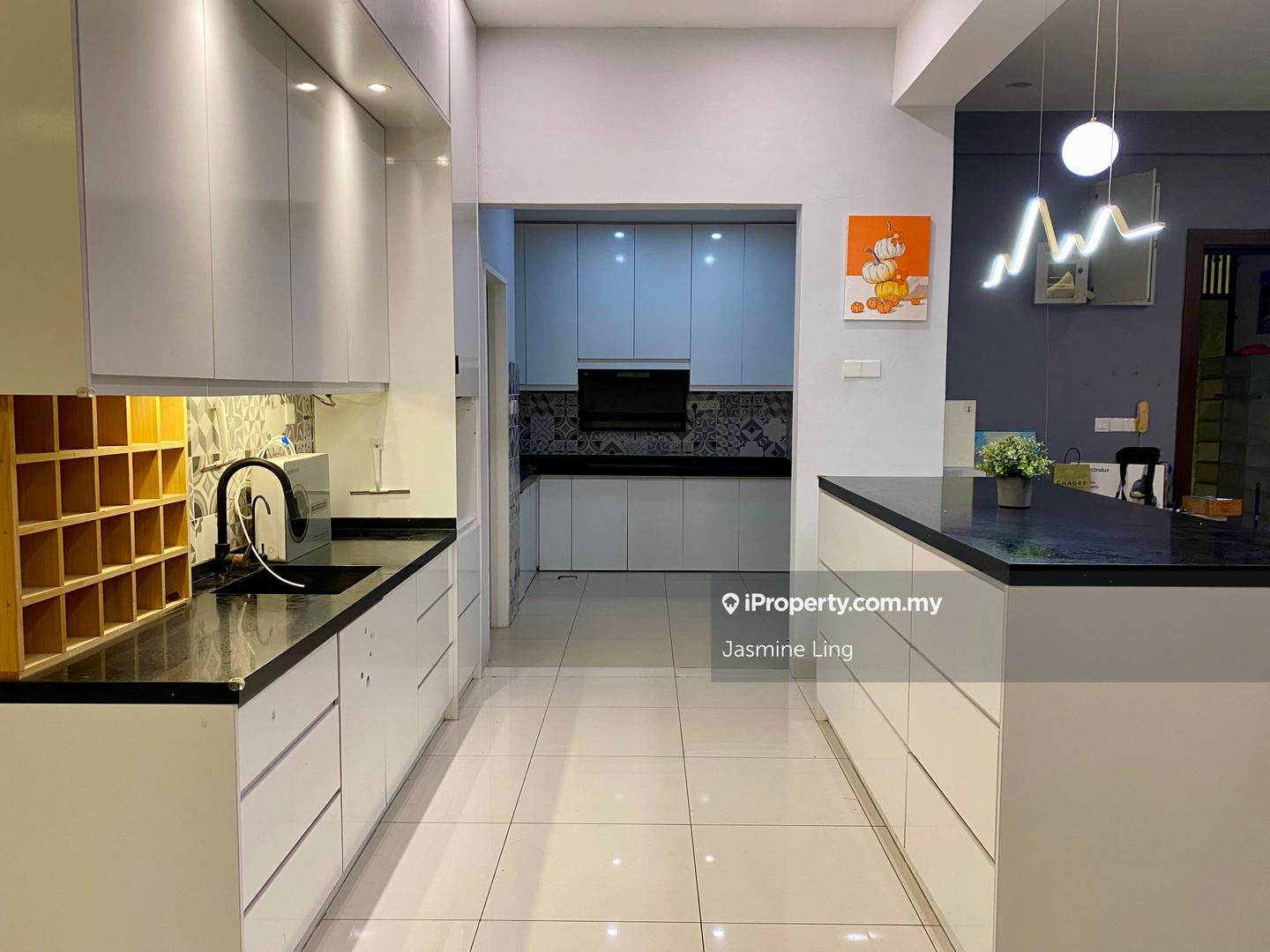 Residensi Servis untuk Dijual di 8 Kinrara oleh Jasmine Ling - iProperty.com.my